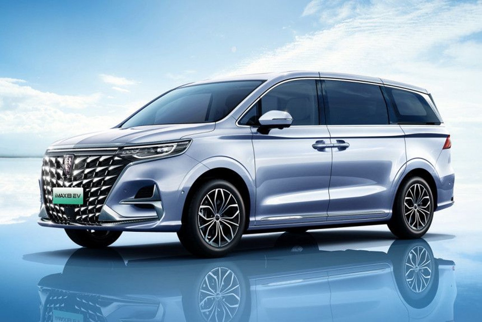 roewe_iMAX8_EV_1_generation__Minivan__1.jpg