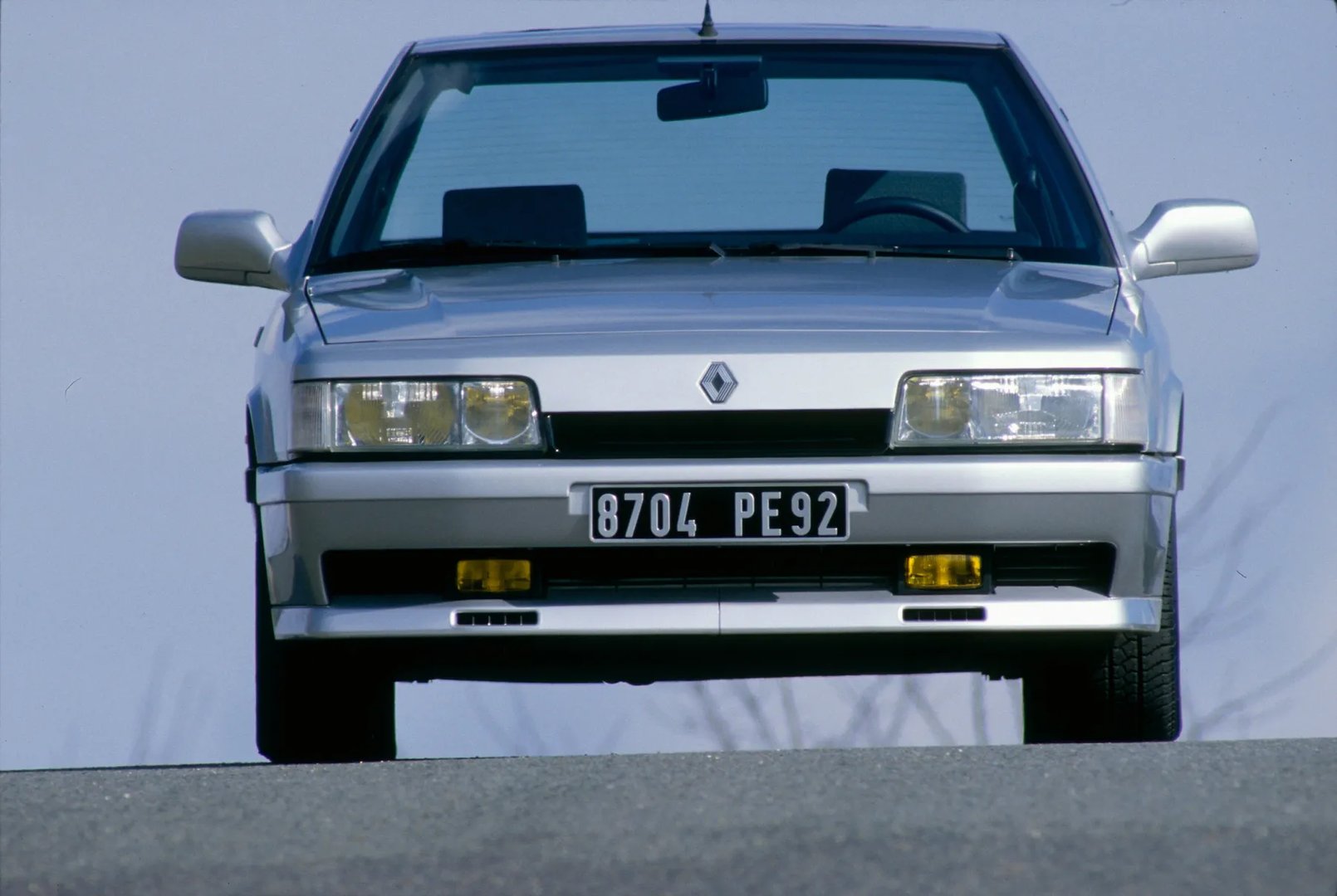 Renault_21_1_generation__Sedan__6.jpg