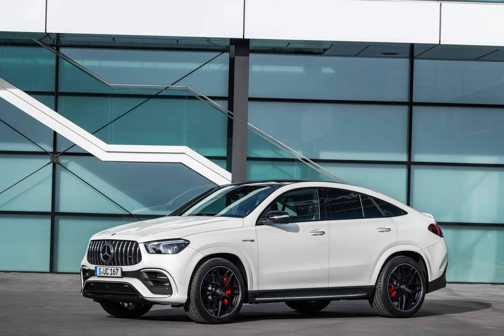 Mercedes_GLE_Coupe_AMG_2_generation__SUV_Coupe__8.jpg
