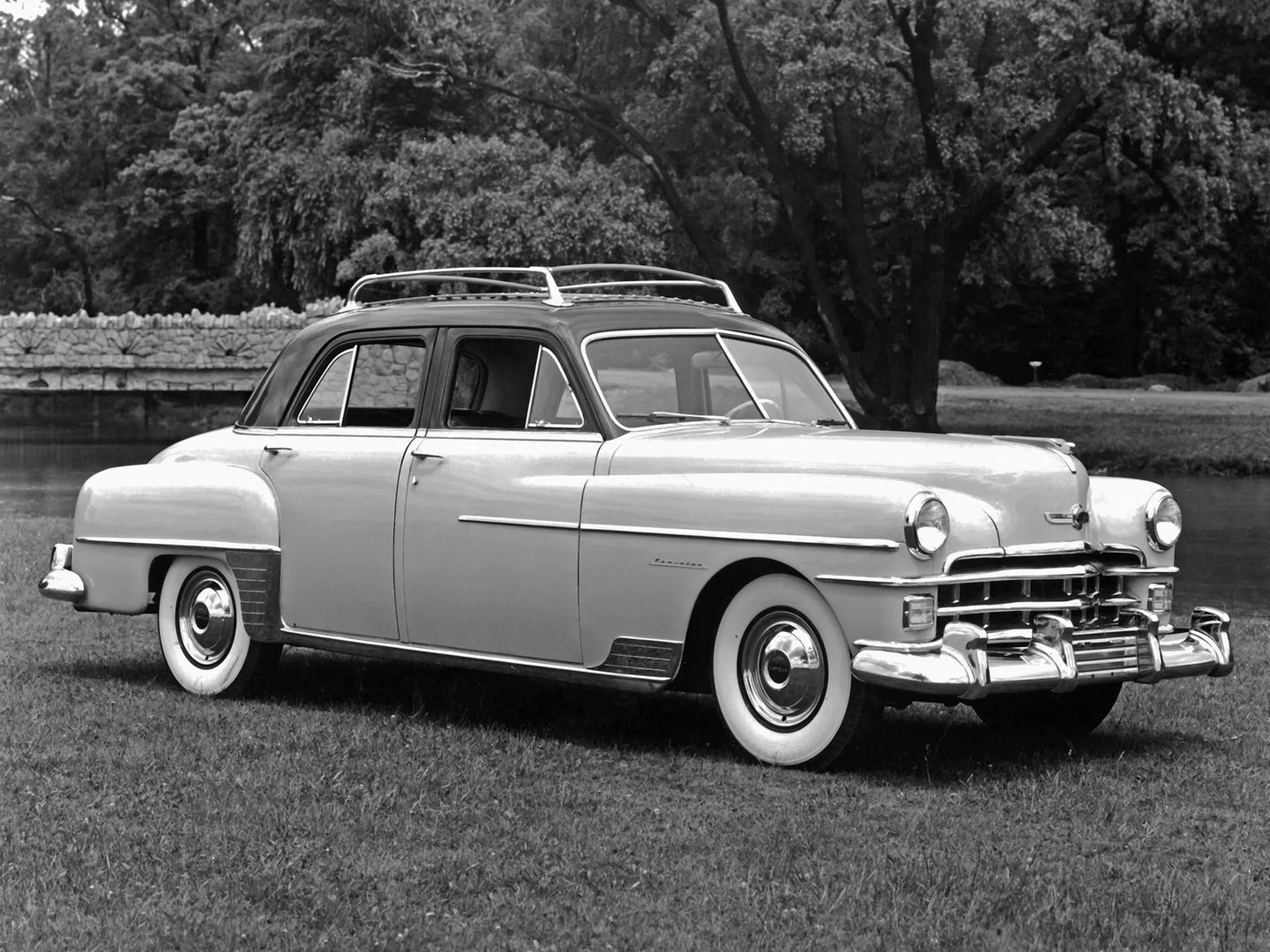 Chrysler Windsor 3 generation  Sedan
