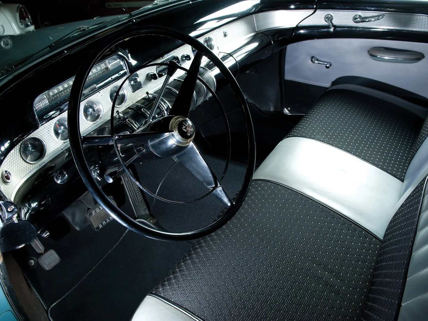 Buick_Super_1_generation__Coupe_Hardtop__7.jpg