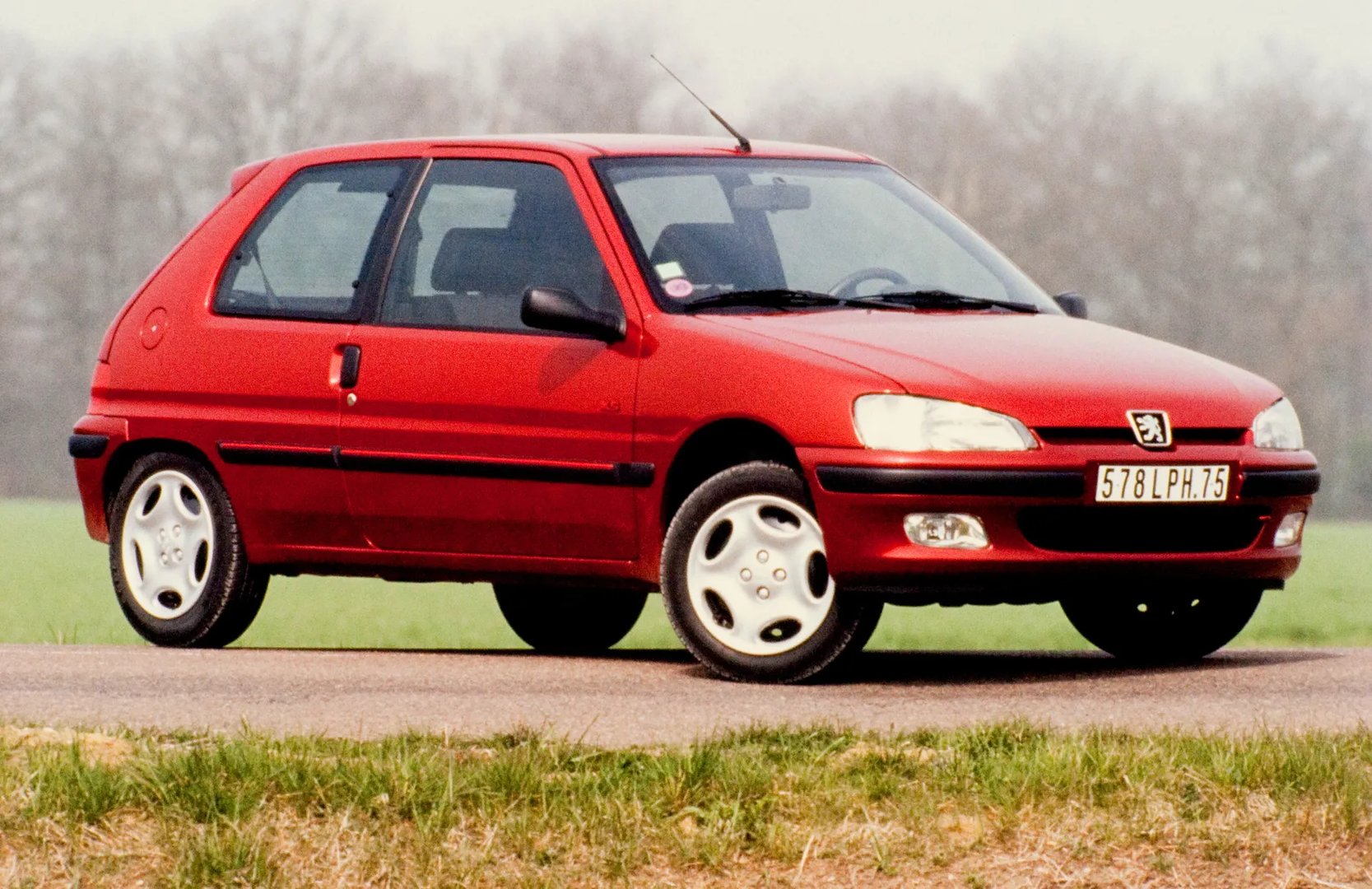 Peugeot_106_1_generation_restyling__Mini_3-doors__9.jpg