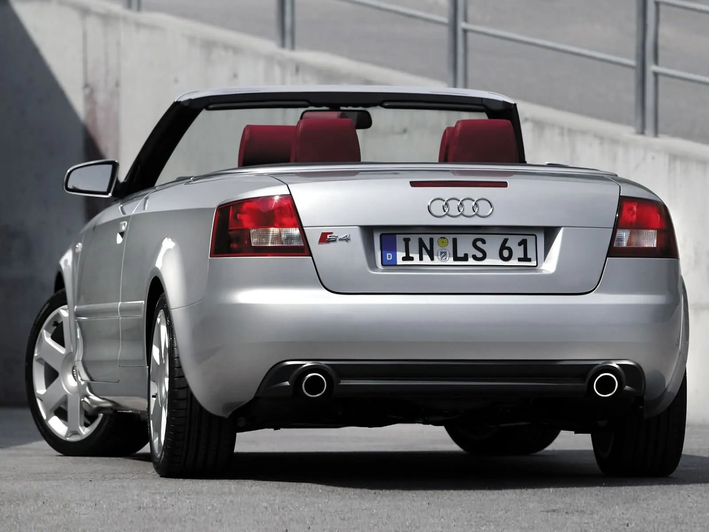 Audi_S4_2_generation__Cabrio__10.jpg