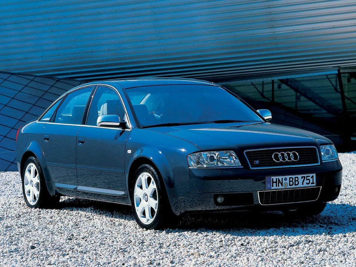 Audi_S6_2_generation__Sedan__9.jpg