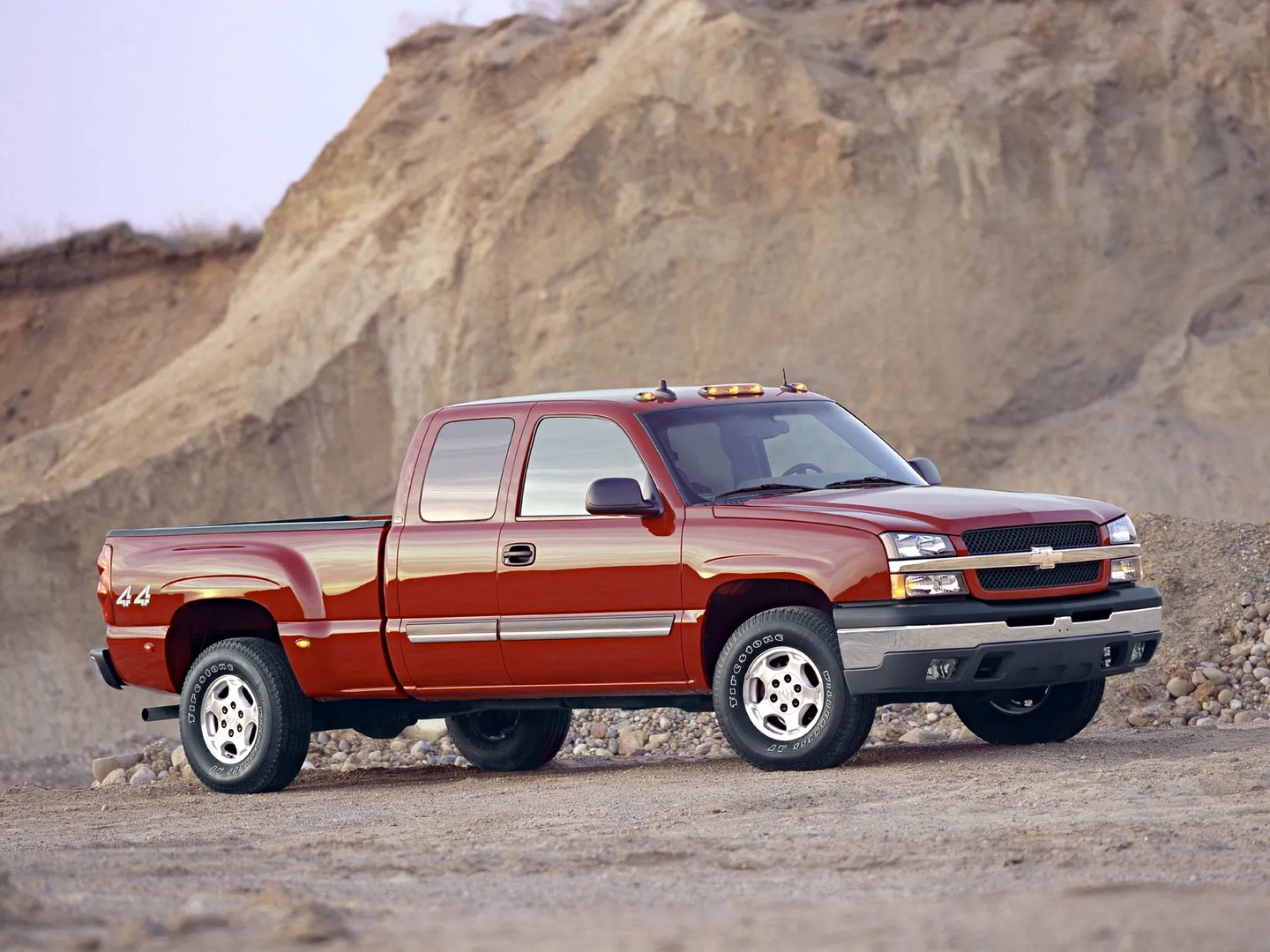 Chevrolet_Silverado_1_generation_restyling__Pickup_1.5-cab__4.jpg