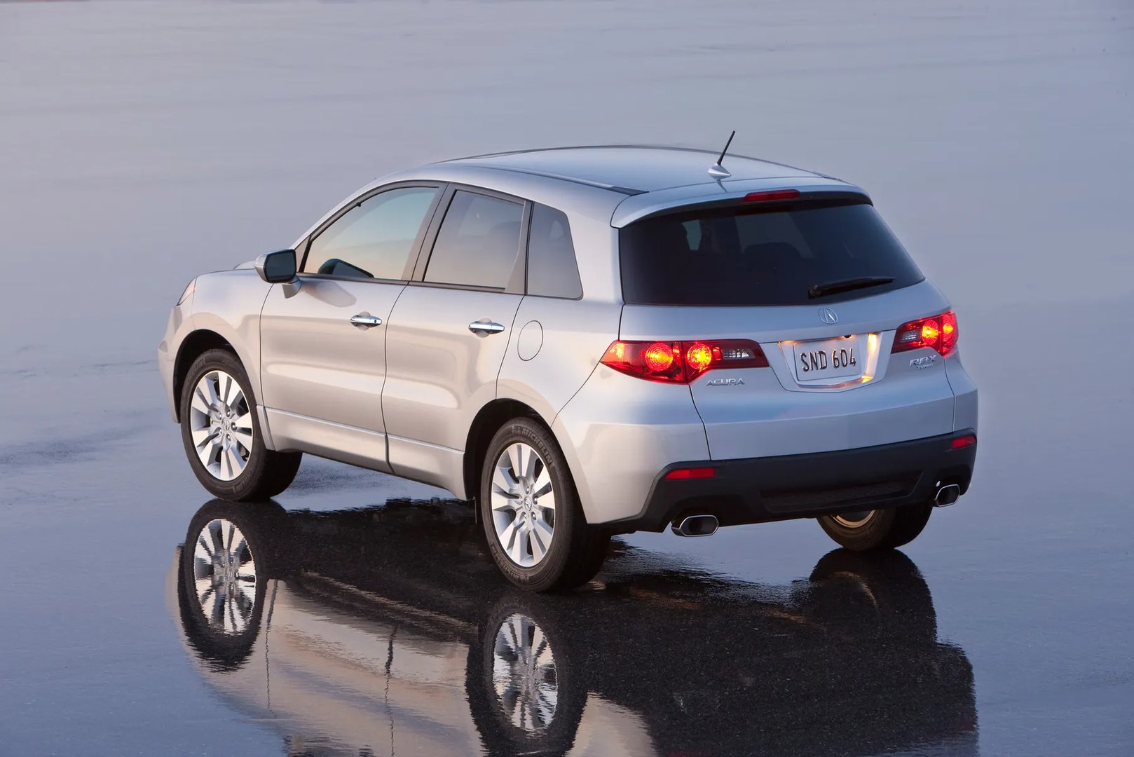 Acura_RDX_1_generation_restyling__SUV_5-doors__2.jpg