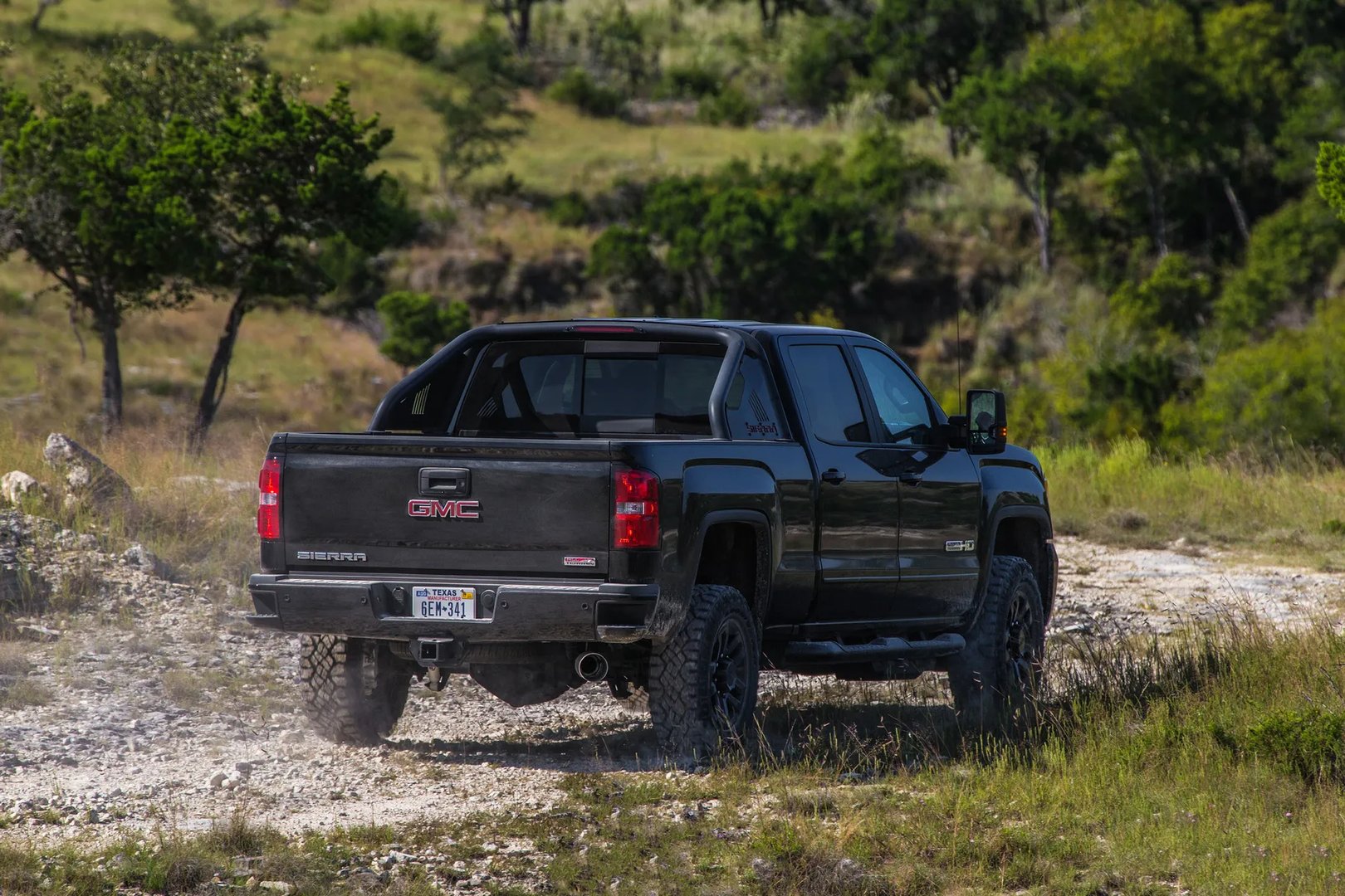 GMC_Sierra_3_generation_restyling__Pickup_double-cab__4.jpg