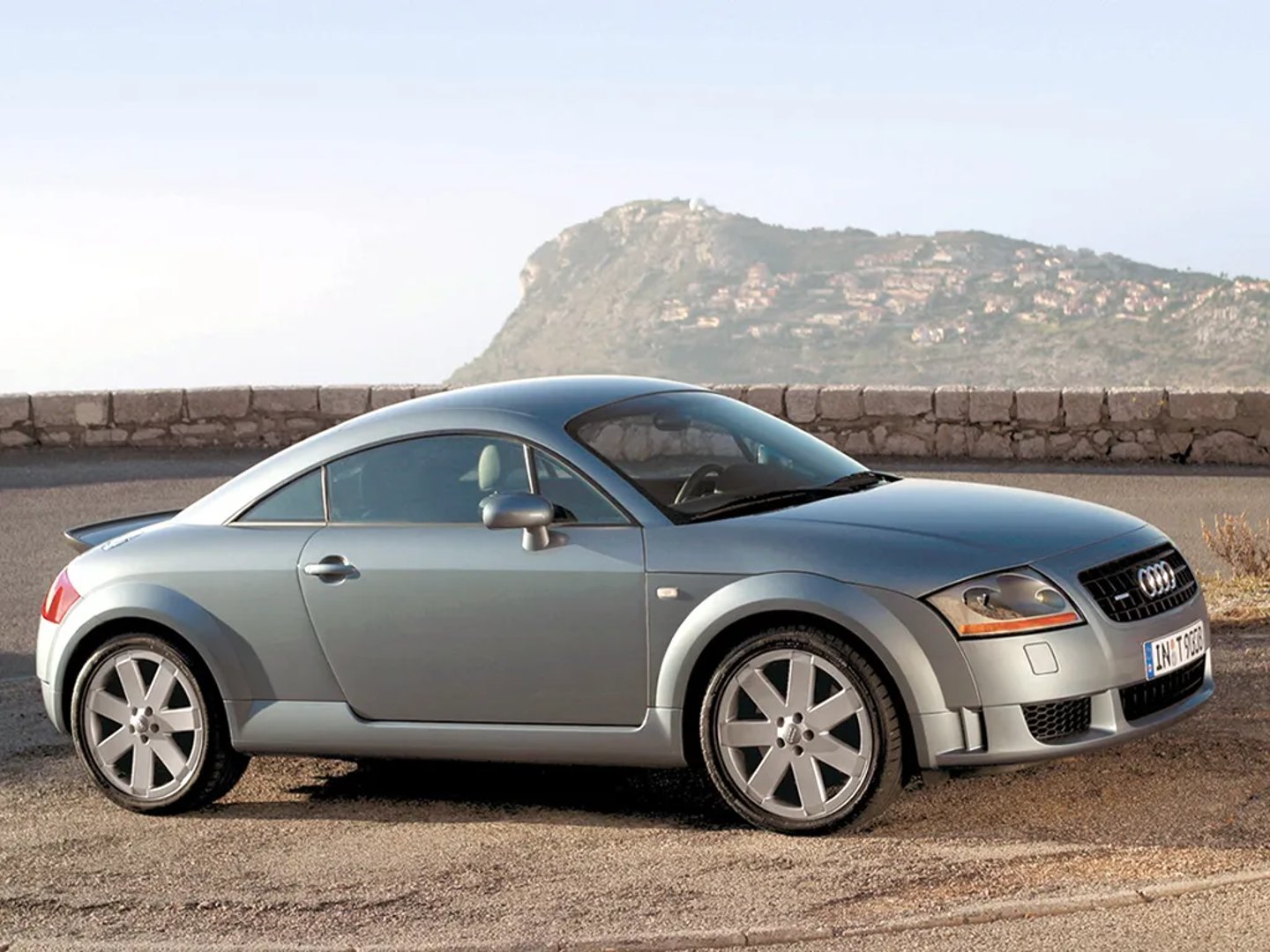 Audi_TT_1_generation_restyling__Coupe__9.jpg