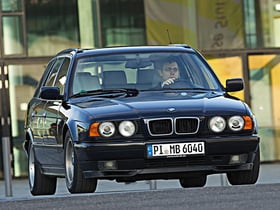 BMW 5 series 3 generation  Estate 5-door