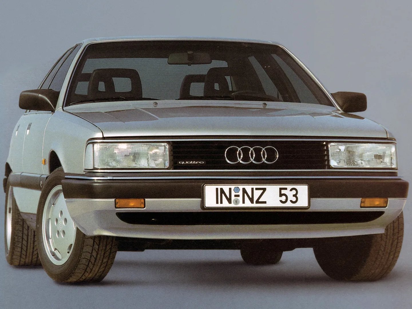 Audi_200_2_generation_restyling__Sedan__7.jpg