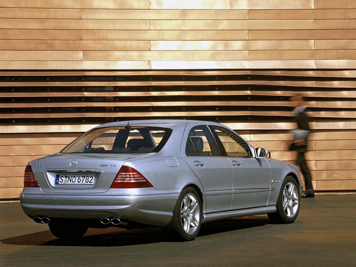 Mercedes_S-Class_AMG_1_generation_restyling__Sedan__2.jpg