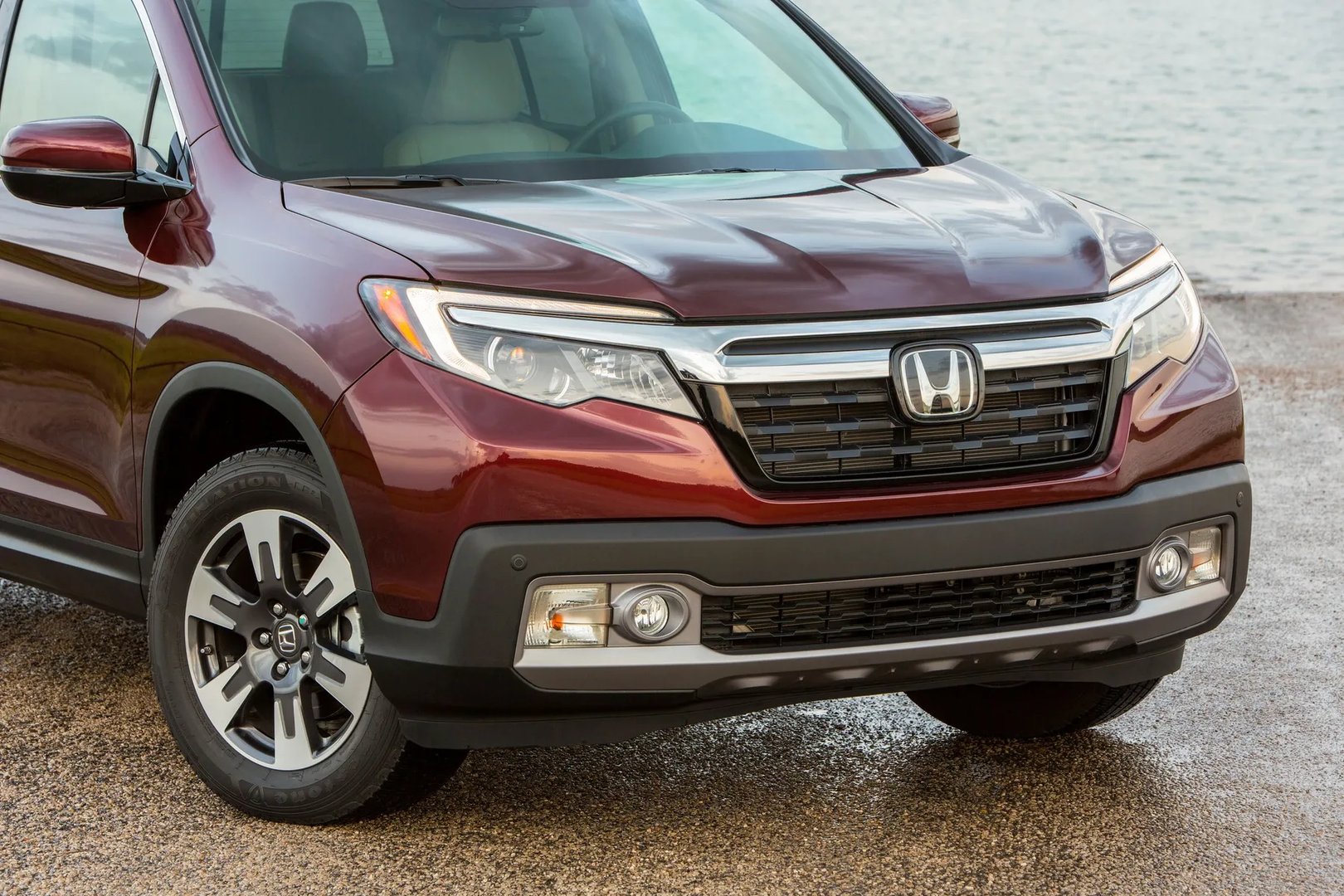 Honda_Ridgeline_2_generation__Pickup_double-cab__5.jpg