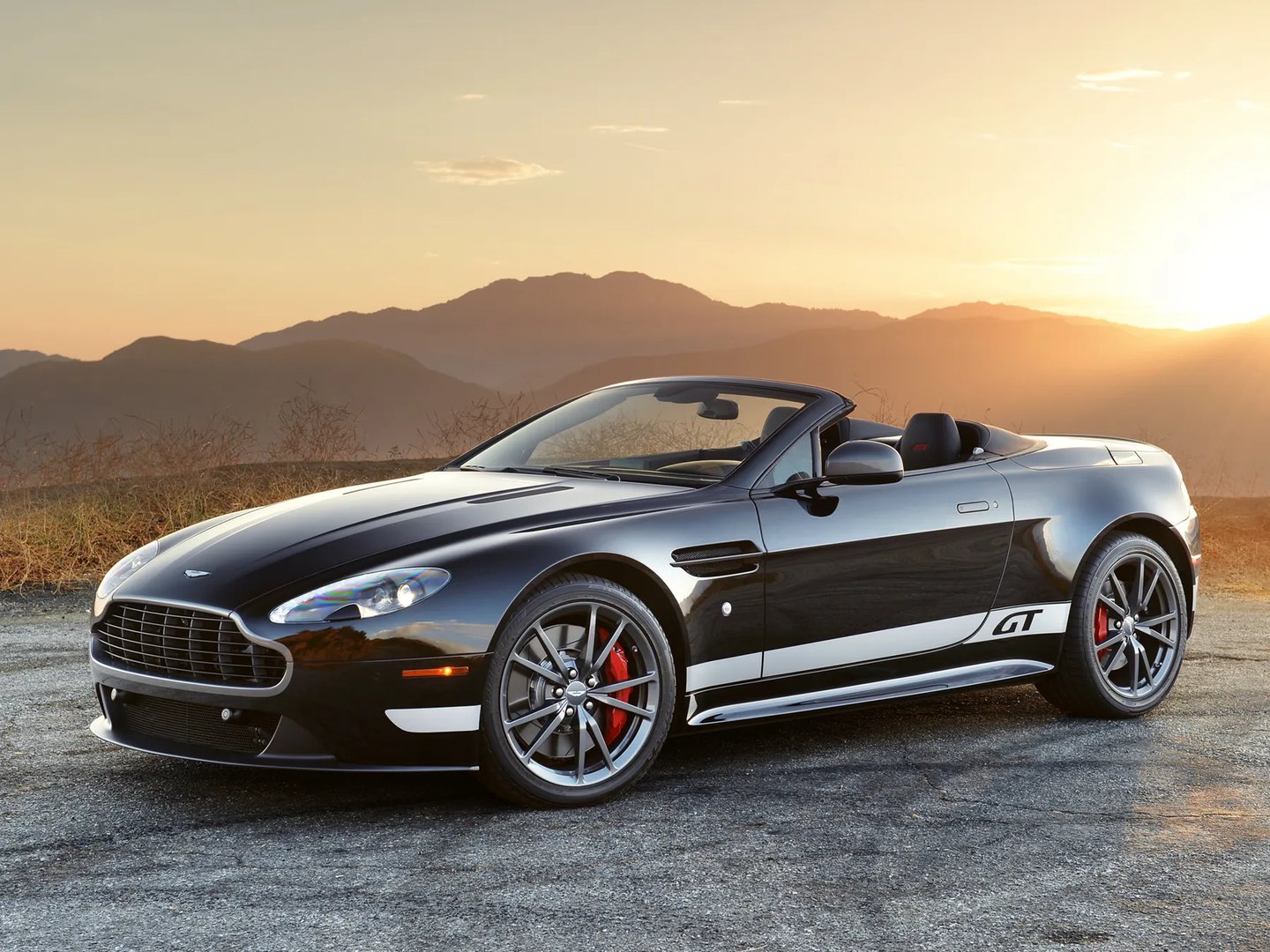 Aston Martin Vantage 3 generation, restyling 2