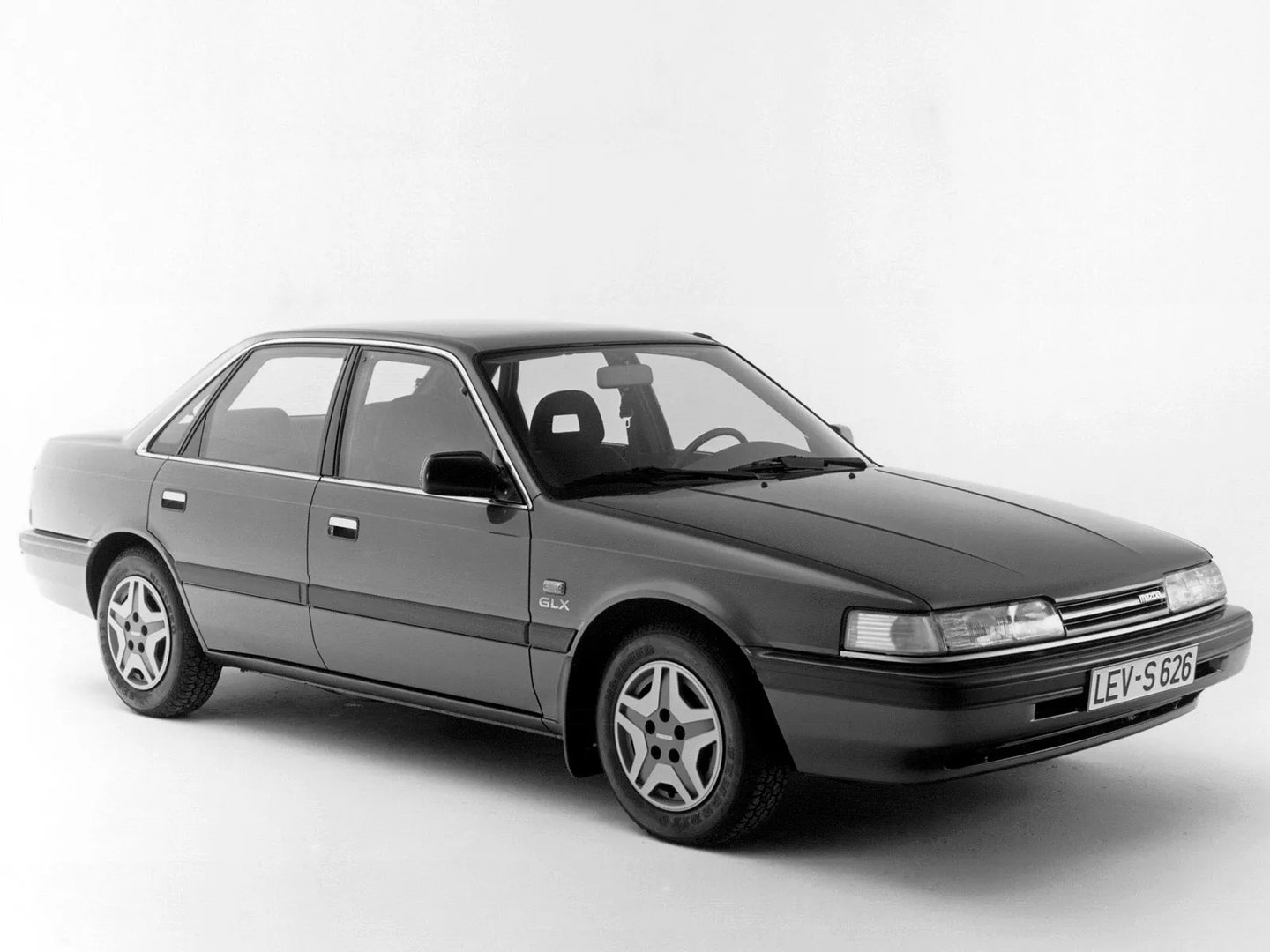 Mazda 626 3 generation  Sedan