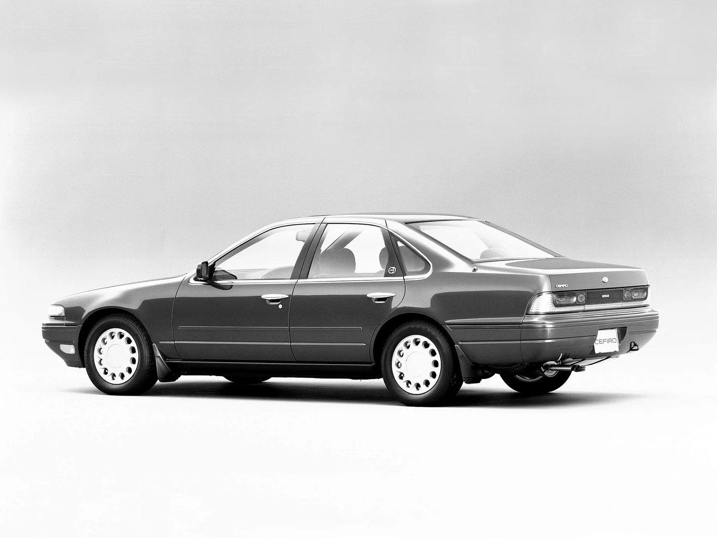Nissan_Cefiro_1_generation__Sedan__9.jpg