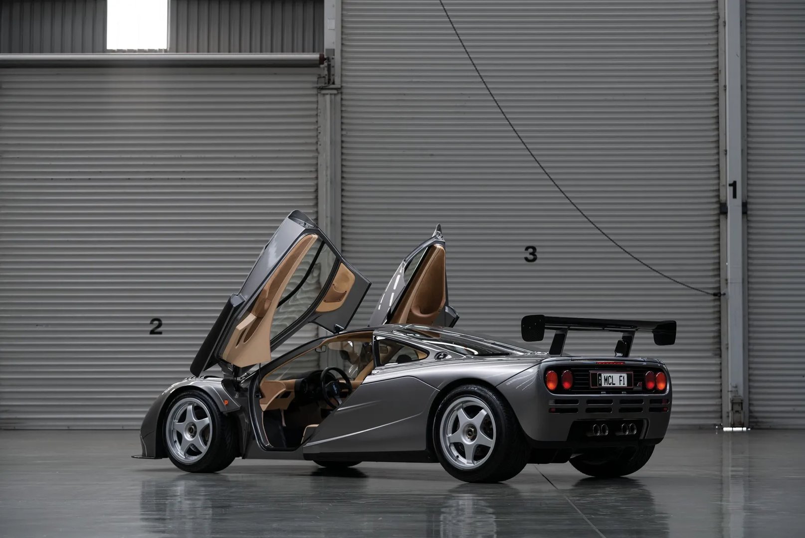 McLaren_F1_1_generation__Coupe__3.jpg