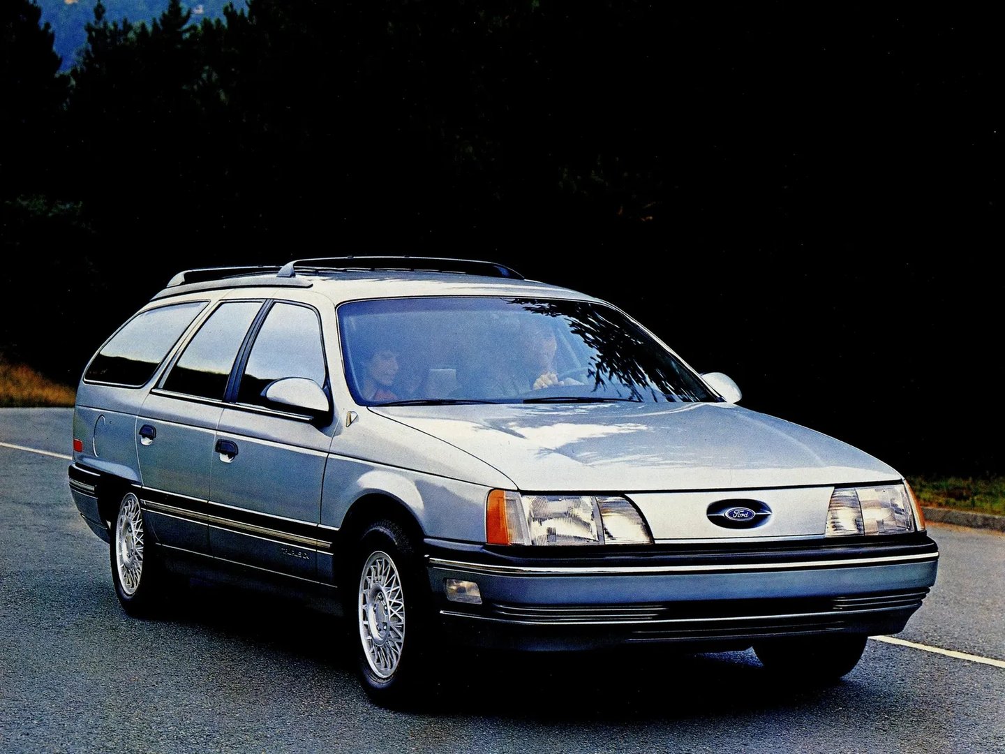 —  Estate 5-door