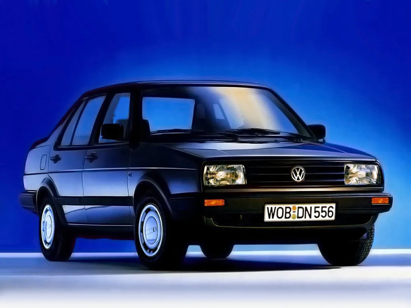 Volkswagen_Jetta_2_generation__Sedan__5.jpg