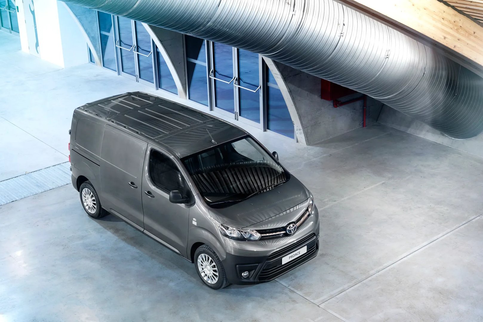 Toyota_ProAce_2_generation__Van__2.jpg