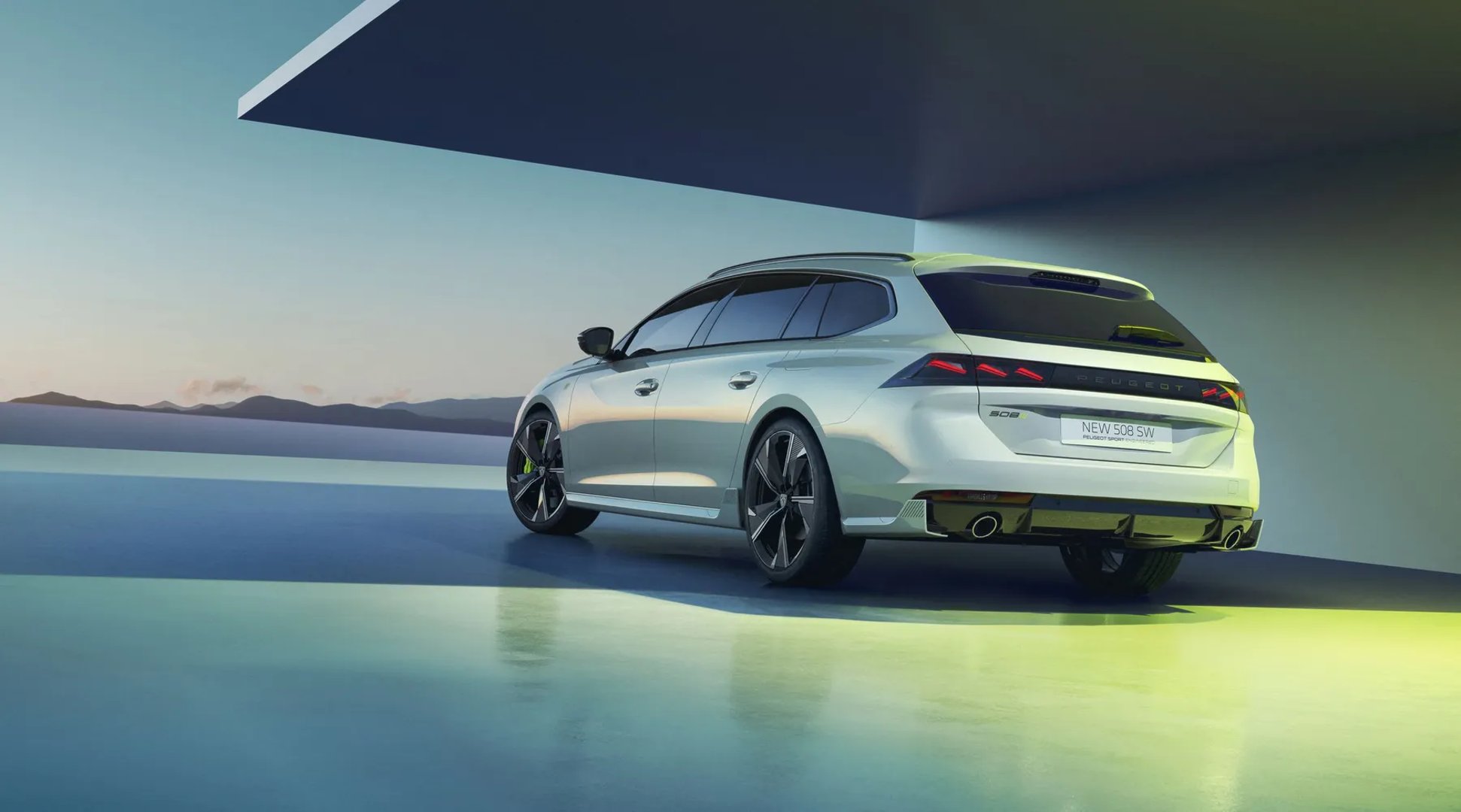 Peugeot_508_2_generation_restyling__Estate_5-door__3.jpg