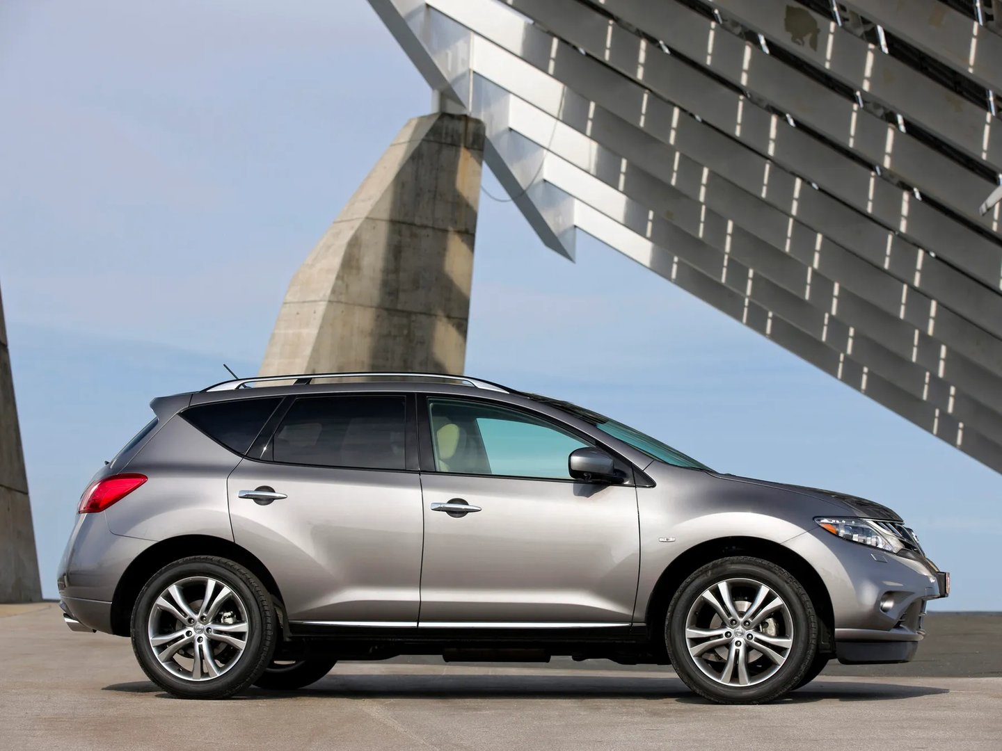 Nissan_Murano_2_generation_restyling__SUV_5-doors__6.jpg