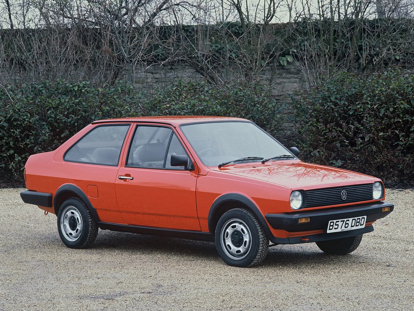 86C  Sedan 2-doors