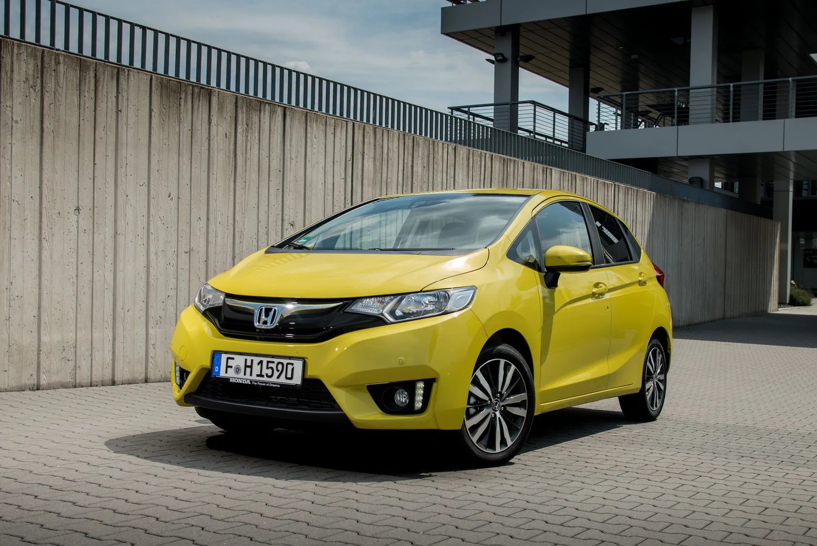 Honda_Jazz_3_generation__Mini_5-doors__12.jpg