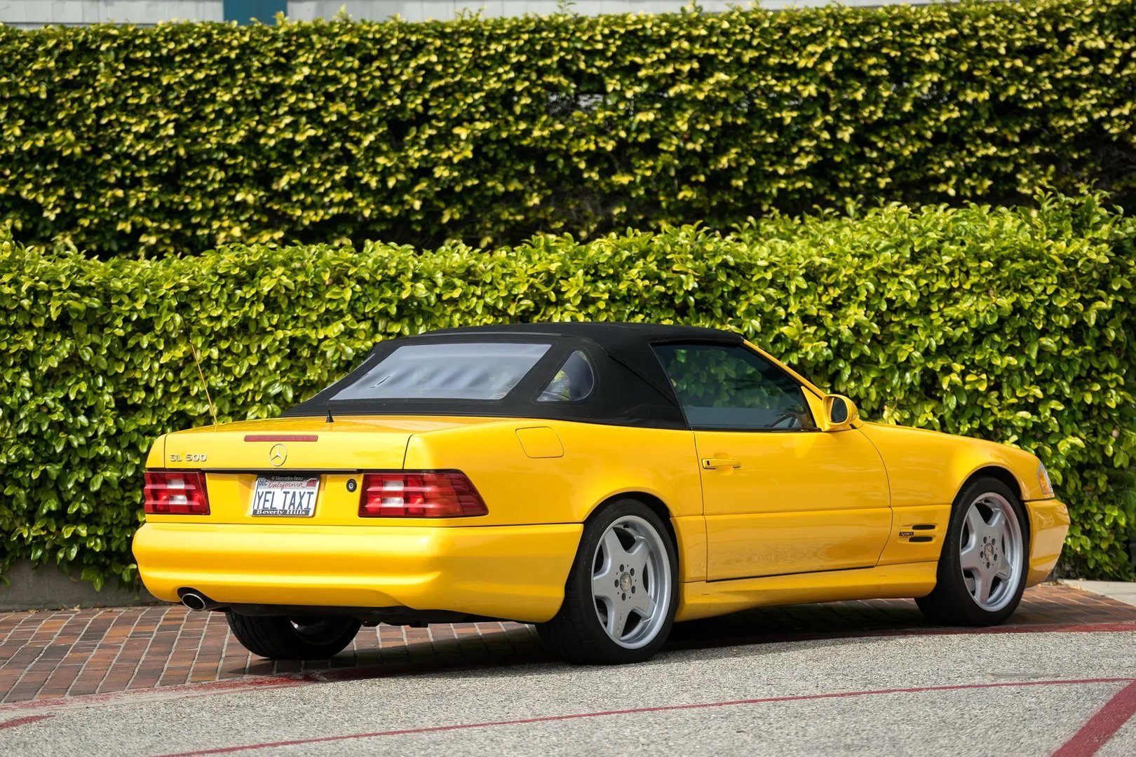 Mercedes_SL-Class_4_generation_restyling_2__Roadster__3.jpg