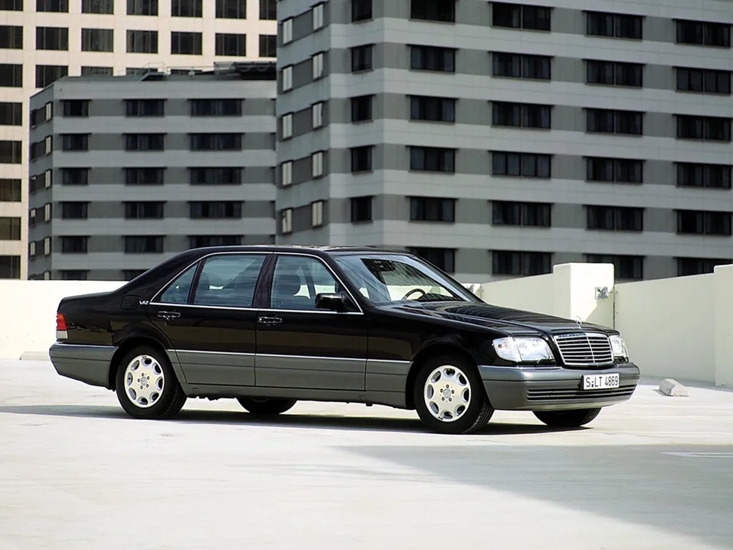 Mercedes_S-Class_3_generation_restyling__Sedan_Long__1.jpg