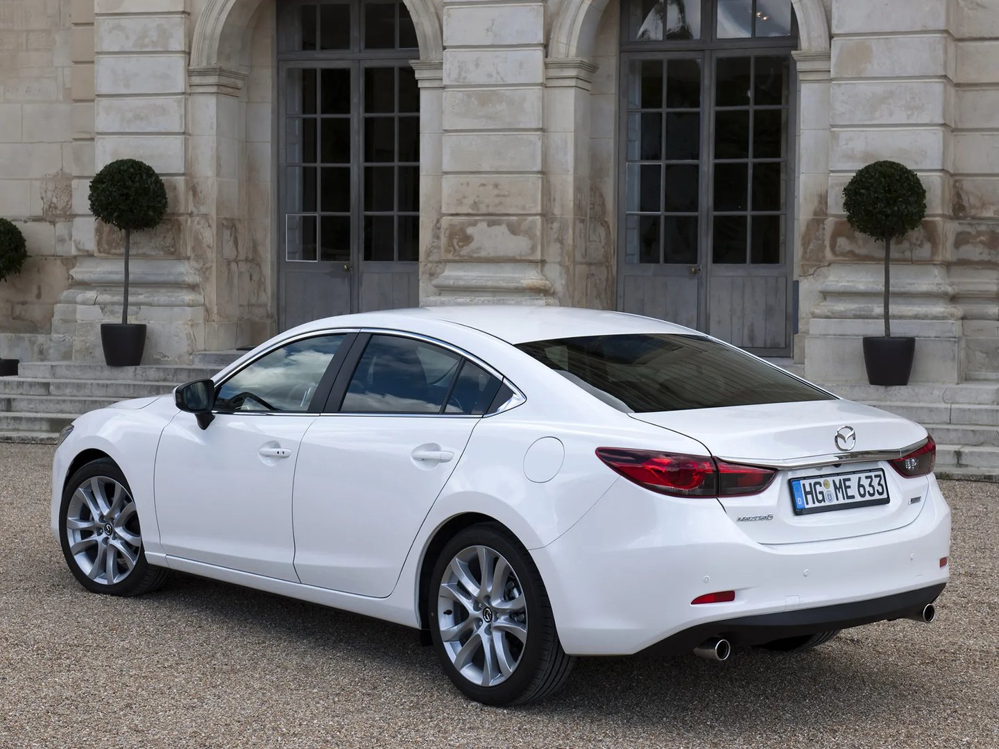 Mazda_6_3_generation__Sedan__2.jpg