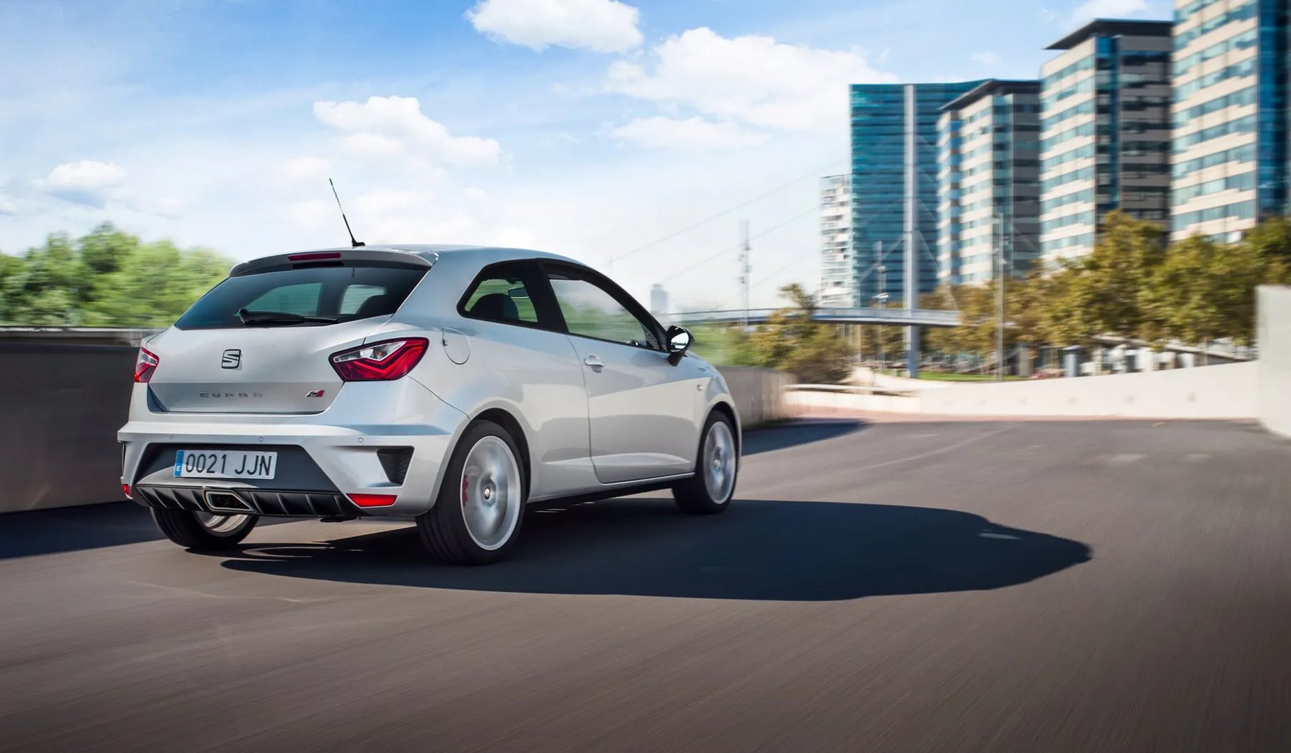 SEAT_Ibiza_Cupra_4_generation_restyling_2__Mini_3-doors__7.jpg