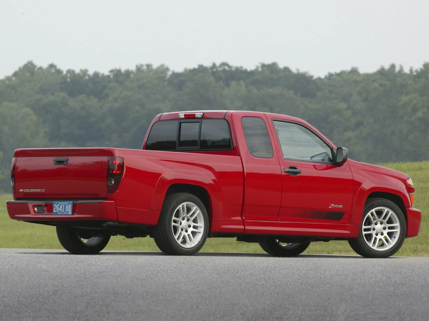 Chevrolet_Colorado_1_generation__Pickup_1.5-cab__7.jpg