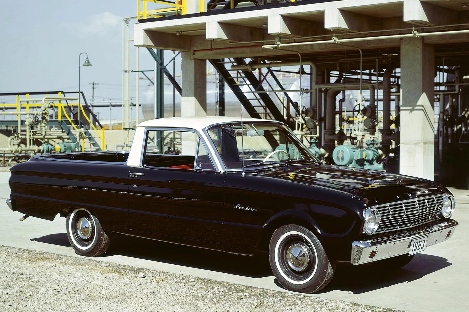 Ford_Ranchero_2_generation__Pickup__2.jpg