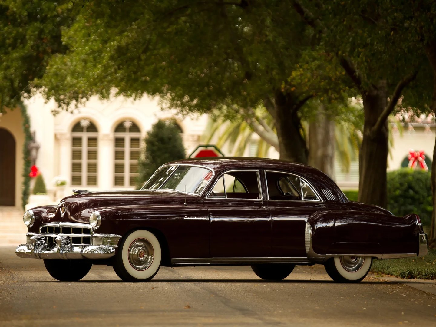 Cadillac_Sixty_Special_3_generation__Sedan__2.jpg