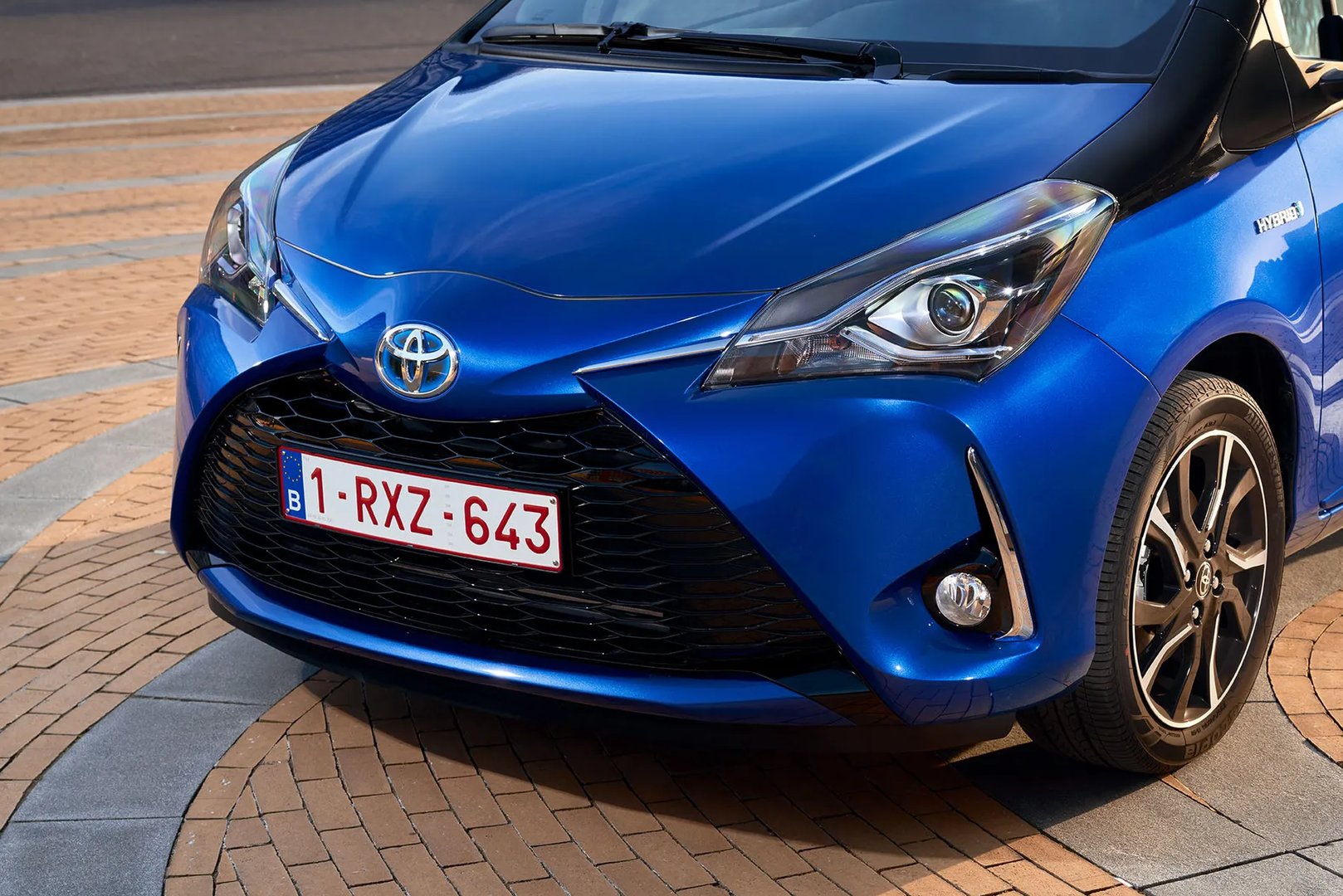 Toyota Yaris 3 generation, restyling 2  Mini 5-doors