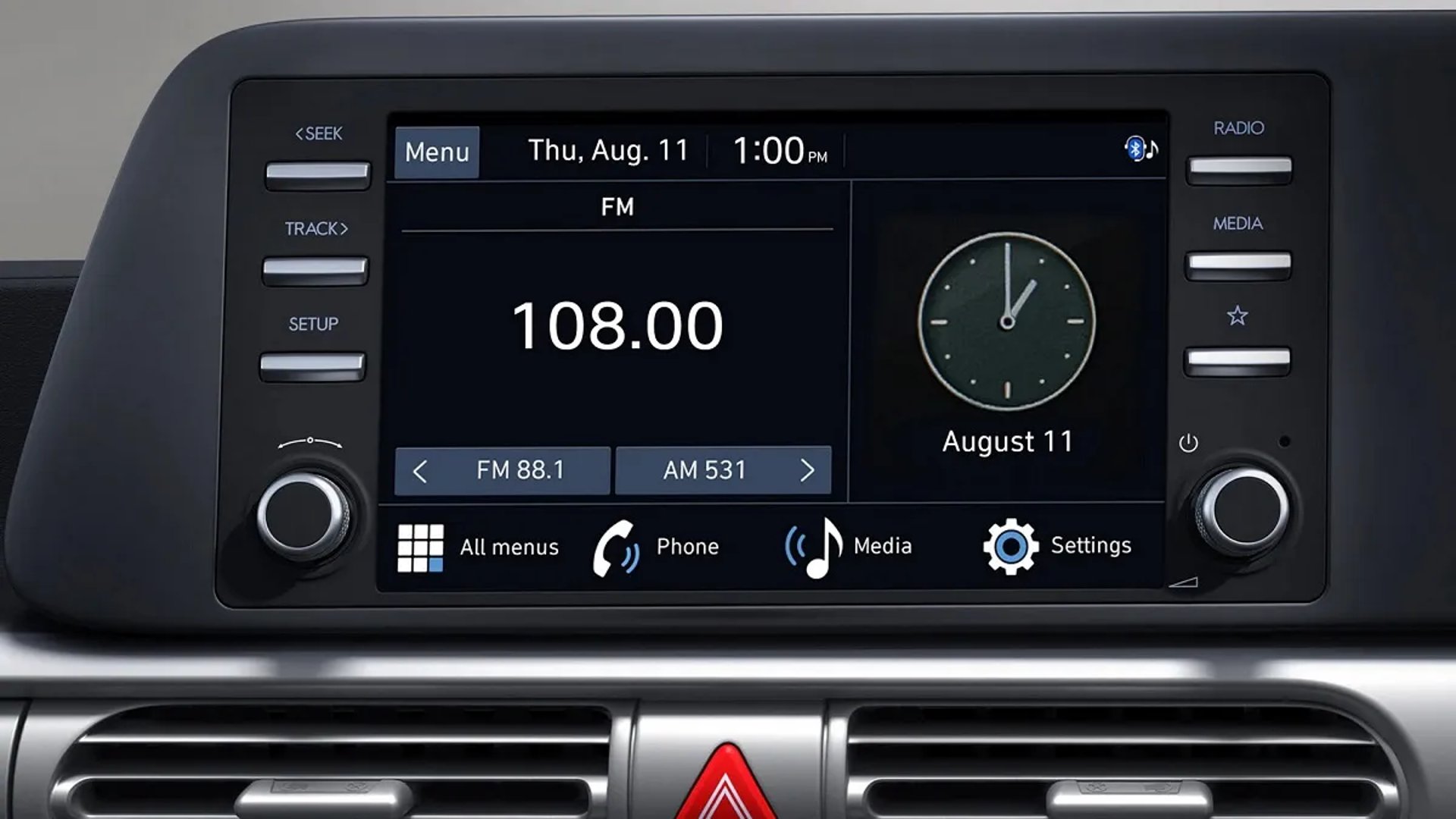 Hyundai_Stargazer_1_generation__Compact_Van__6.jpg