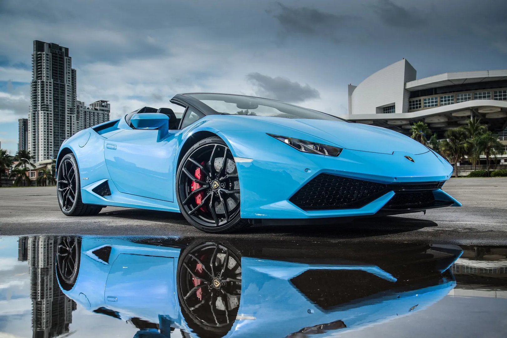 Lamborghini_Huracan_1_generation__Roadster__4.jpg