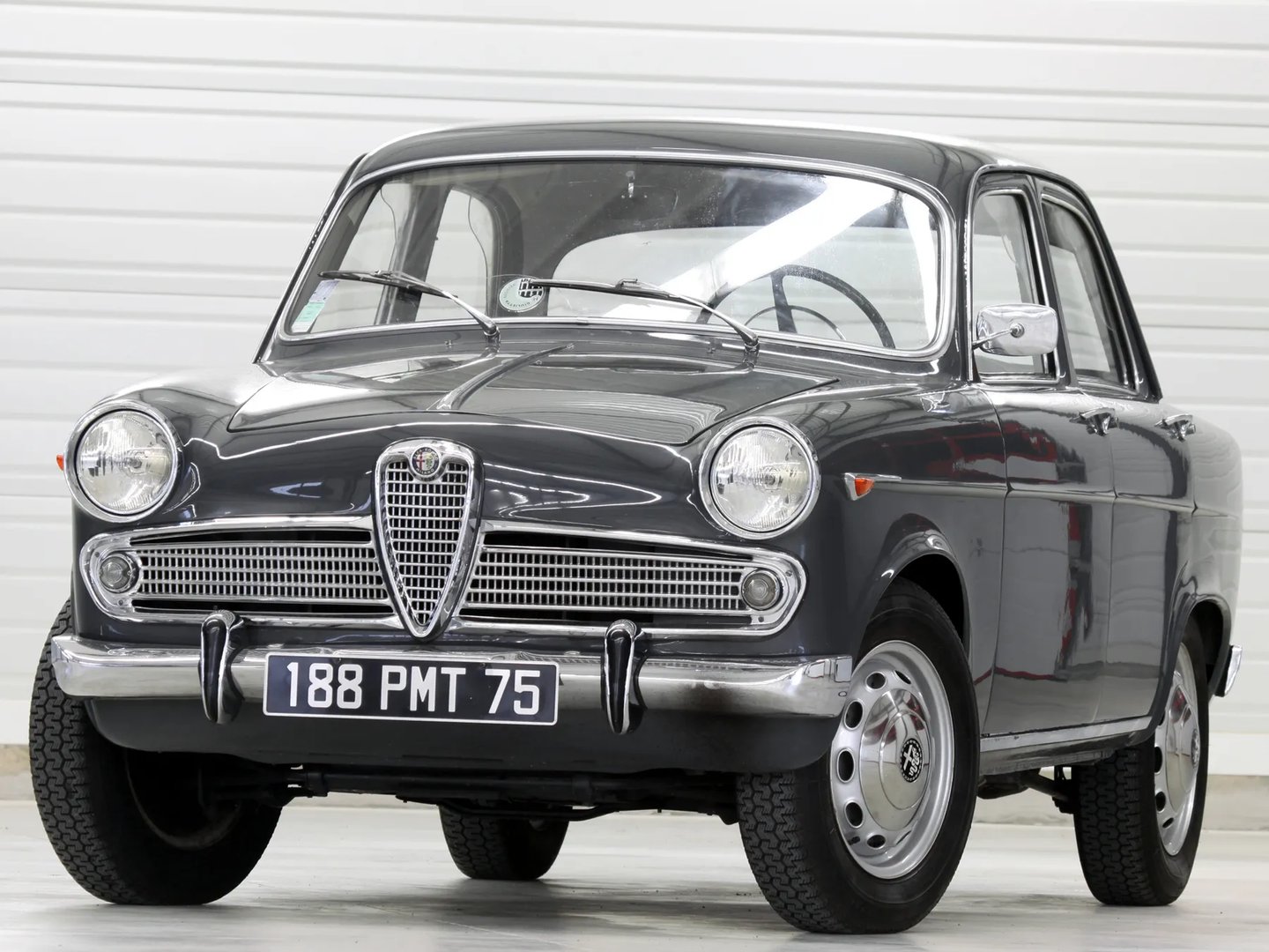 Alfa Romeo Giulietta 1 generation  Sedan