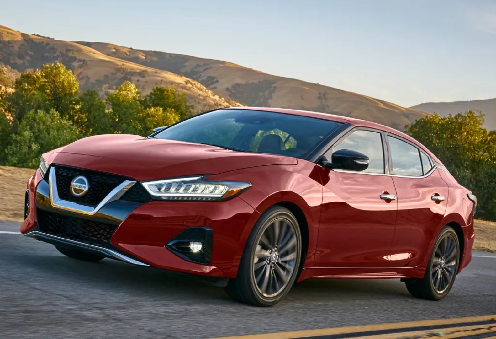 Nissan_Maxima_8_generation_restyling__Sedan__11.jpg