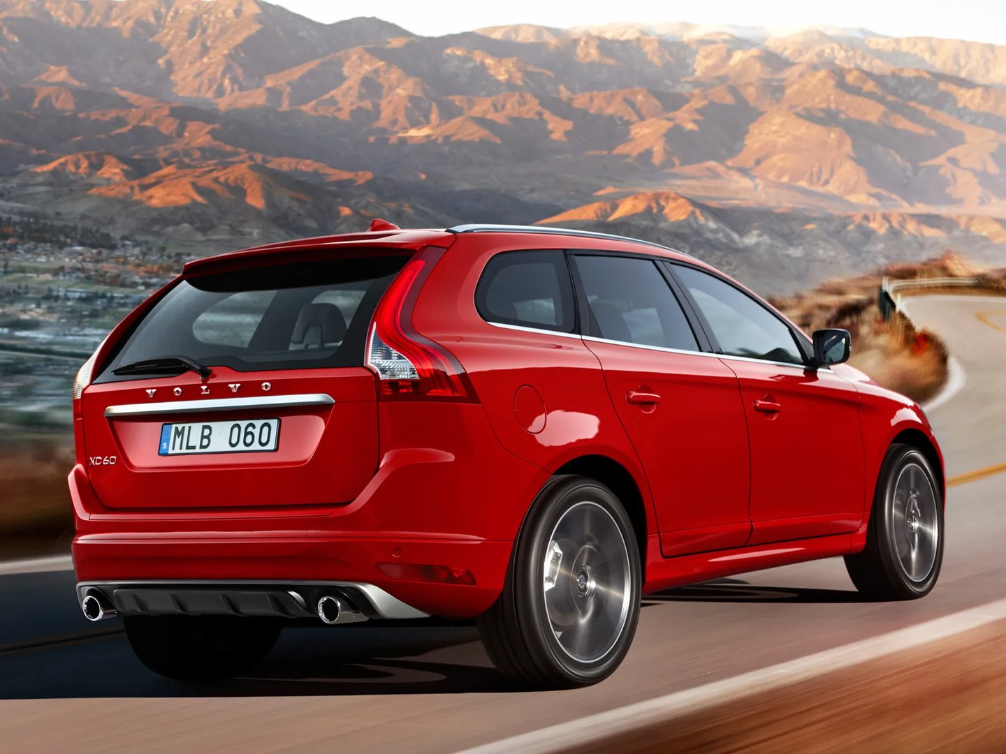 Volvo_XC60_1_generation_restyling__SUV_5-doors__3.jpg
