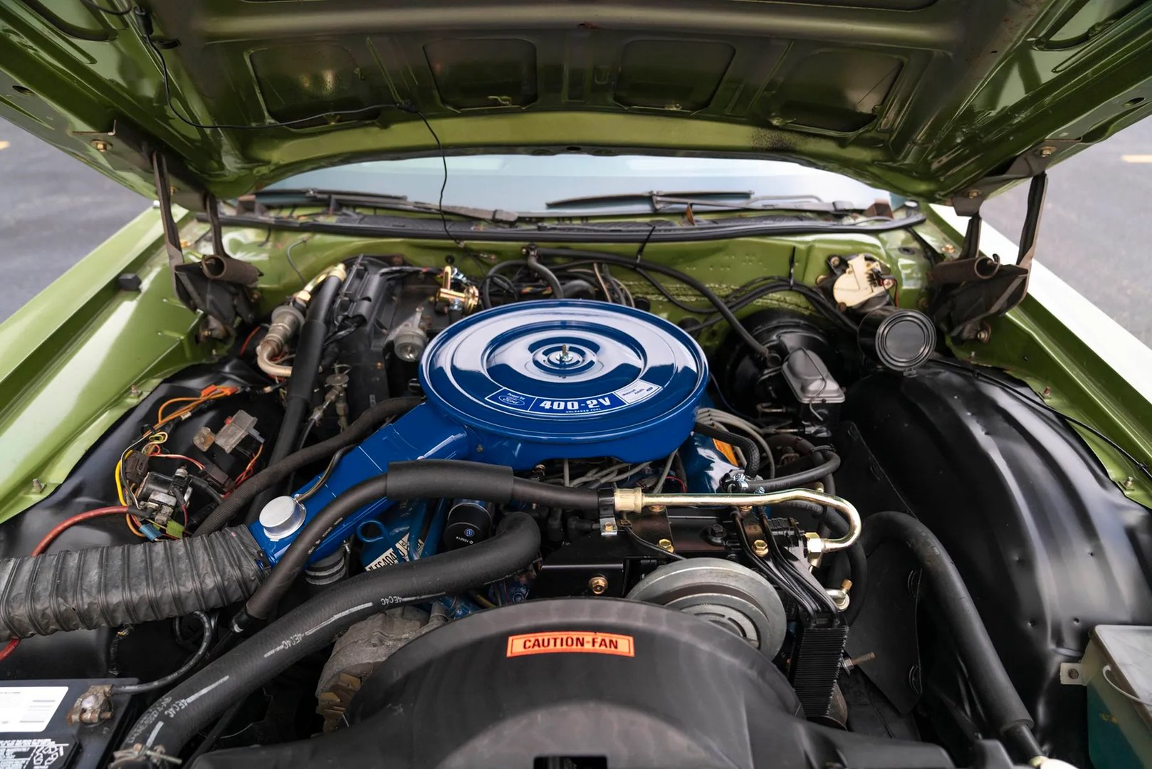 Ford_Galaxie_(USA)_4_generation__Estate_5-door__10.jpg