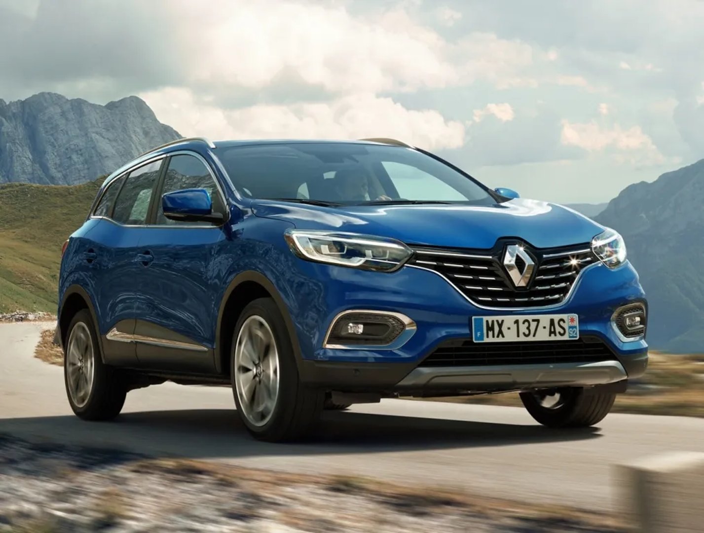 Renault_Kadjar_1_generation_restyling__SUV_5-doors__2.jpg
