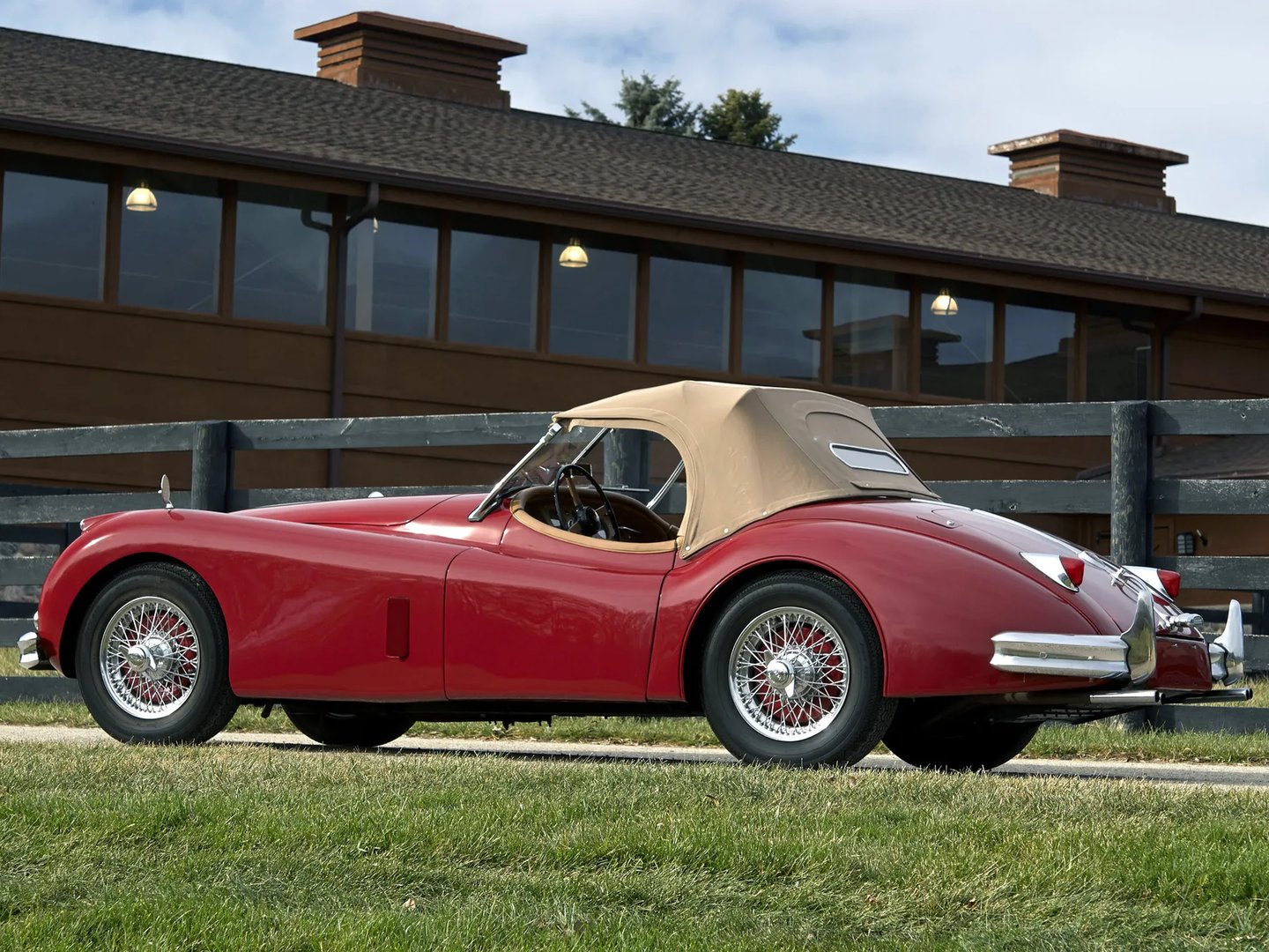 Jaguar_XK_Raritet_2_generation__Roadster__6.jpg