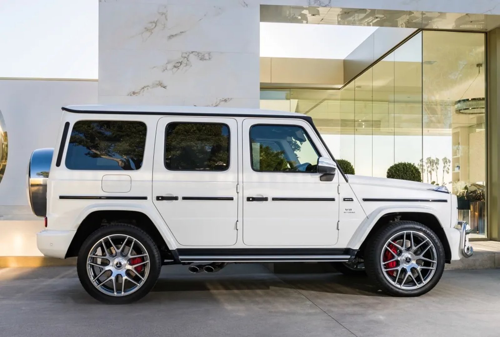 Mercedes_G-Class_AMG_2_generation__SUV_5-doors__4.jpg