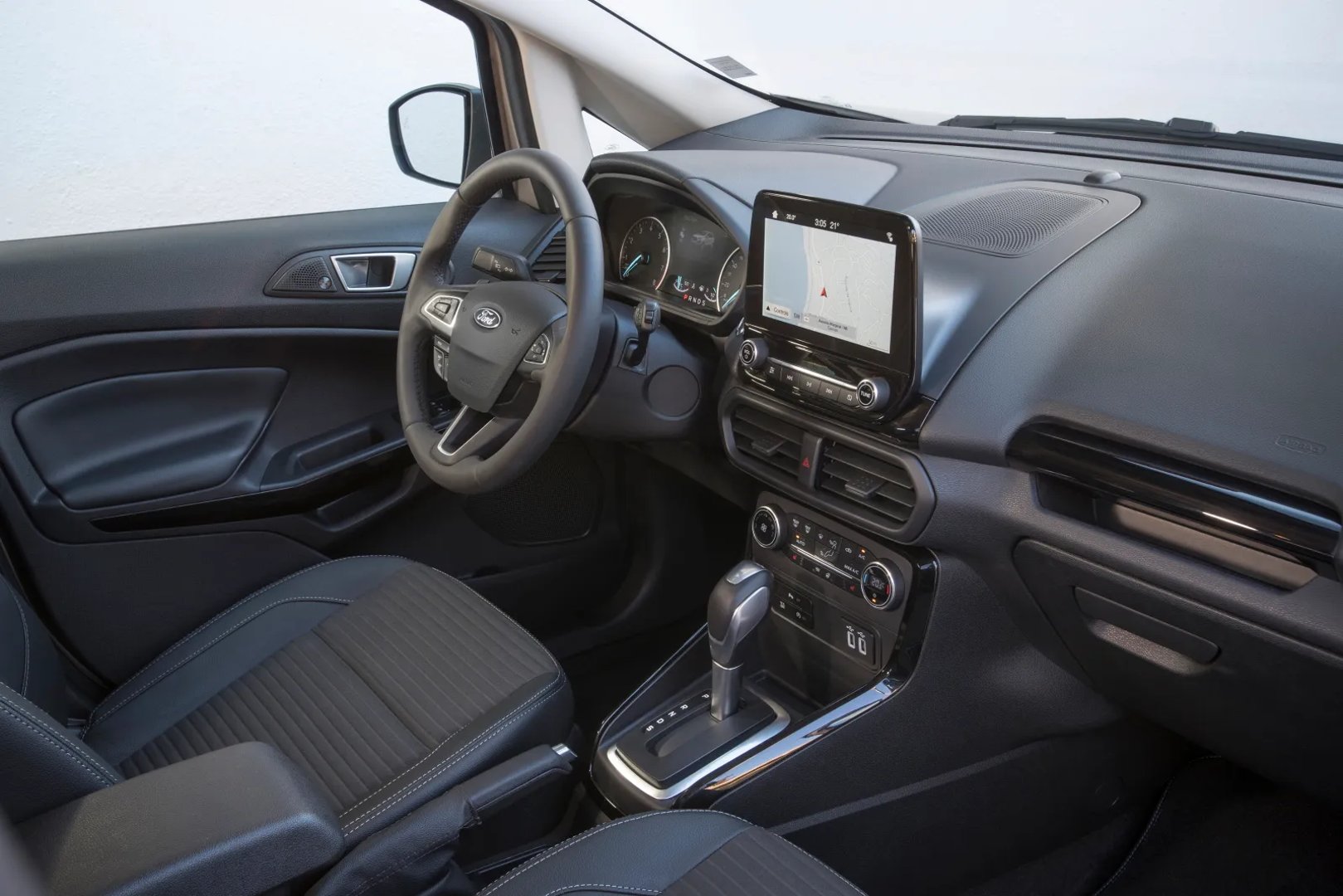 Ford_EcoSport_2_generation_restyling__SUV_5-doors__8.jpg
