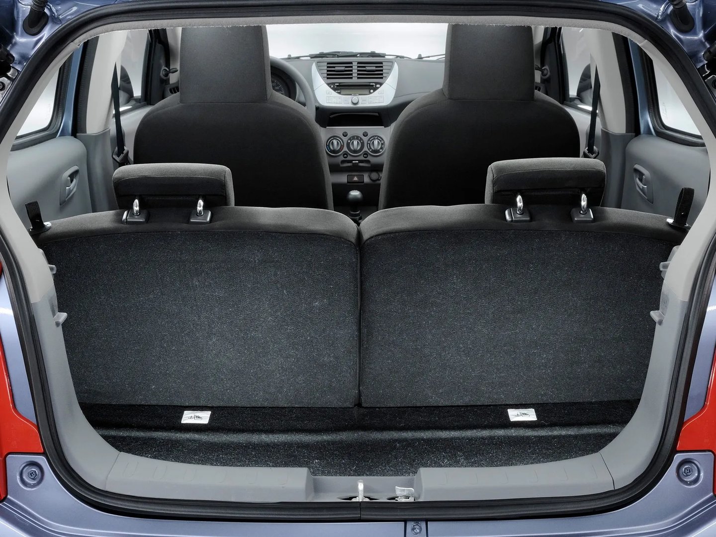 Nissan_Pixo_1_generation__Mini_5-doors__12.jpg