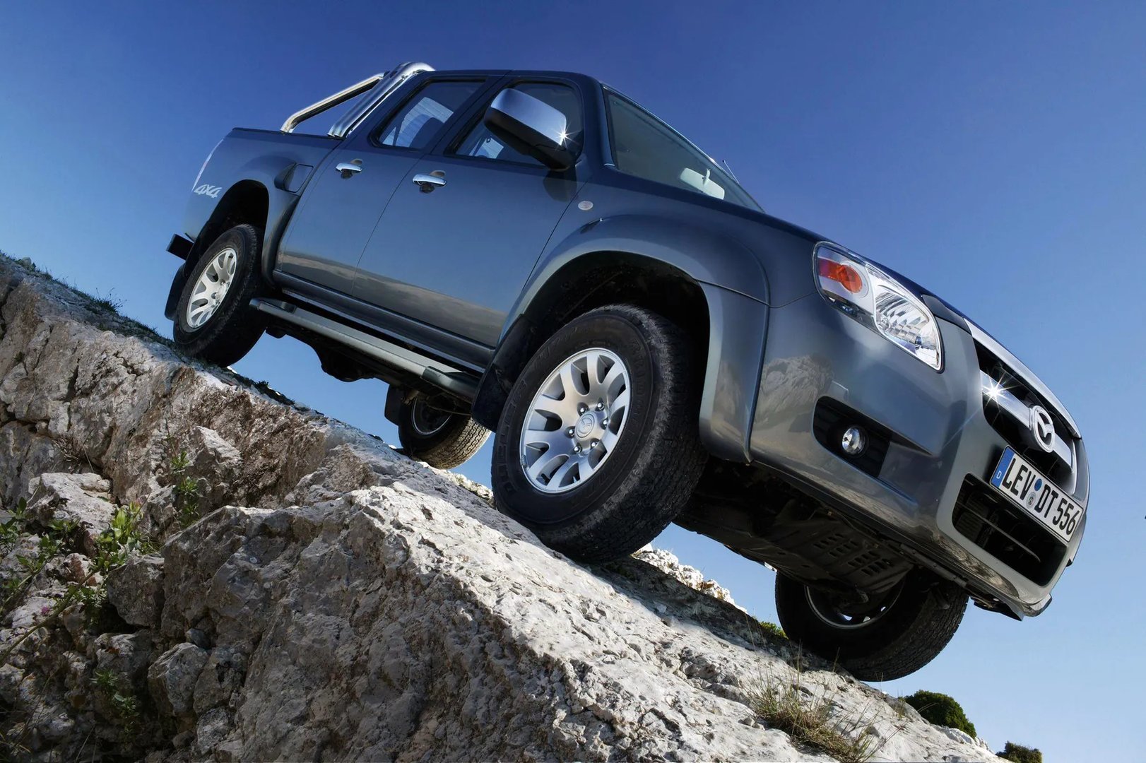 Mazda_BT-50_1_generation__Pickup_double-cab__13.jpg