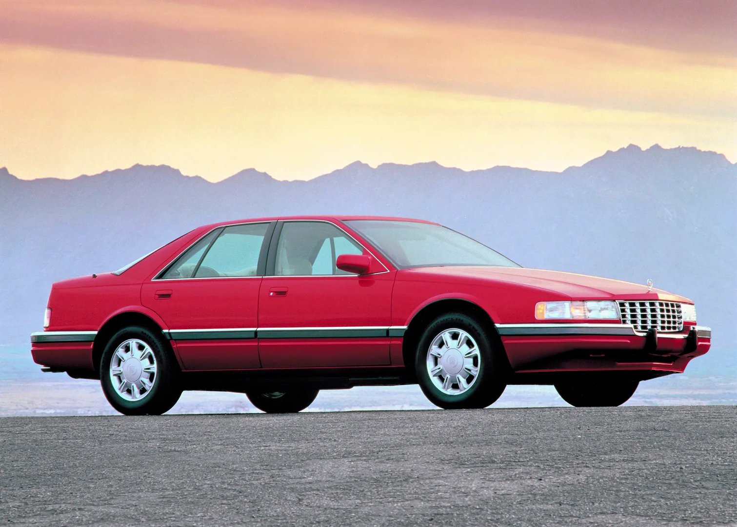 Cadillac_Seville_4_generation__Sedan__1.jpg