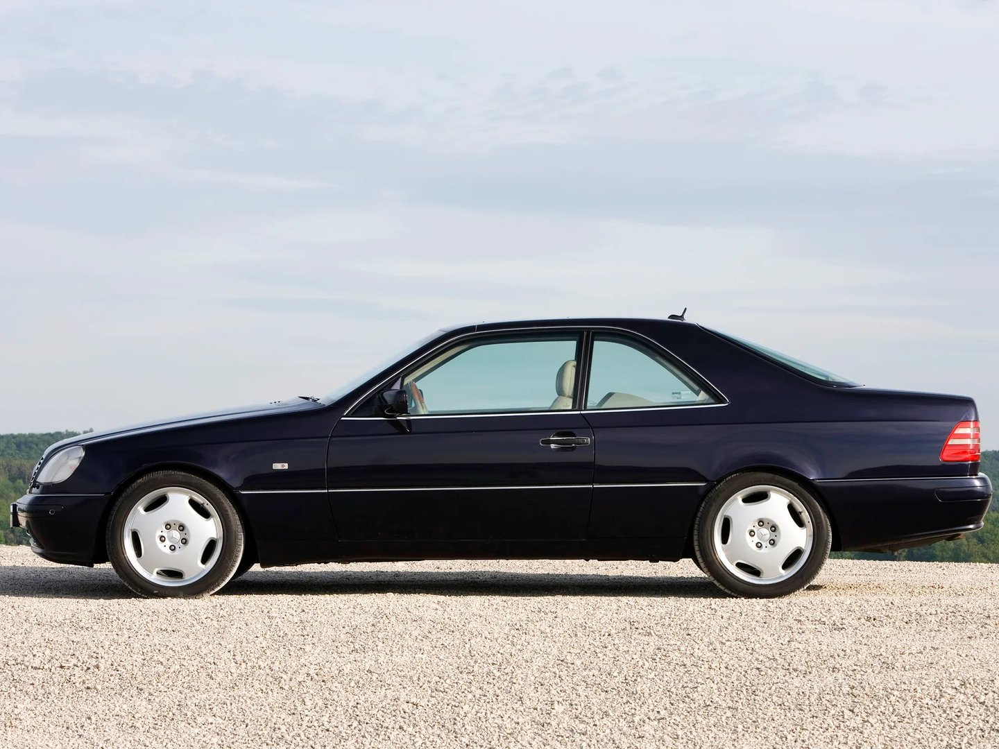 Mercedes_CL-Class_1_generation__Coupe__4.jpg