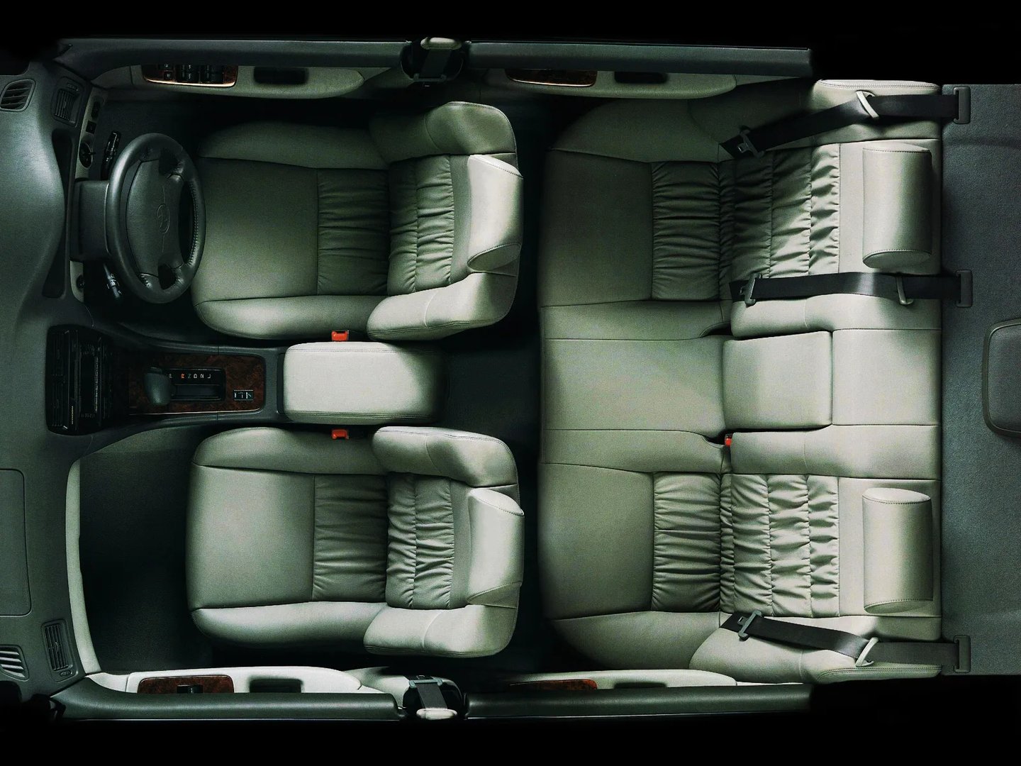 Toyota_Windom_2_generation__Sedan__8.jpg